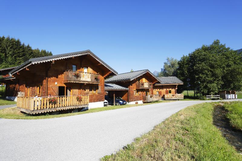 Residence Nemea Les Chalets Du Bois De Champelle Morillon Εξωτερικό φωτογραφία
