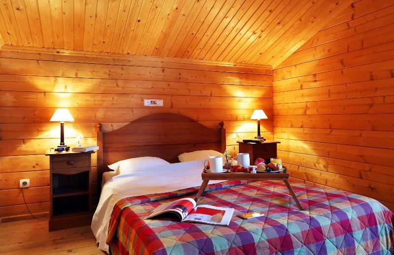 Residence Nemea Les Chalets Du Bois De Champelle Morillon Εξωτερικό φωτογραφία